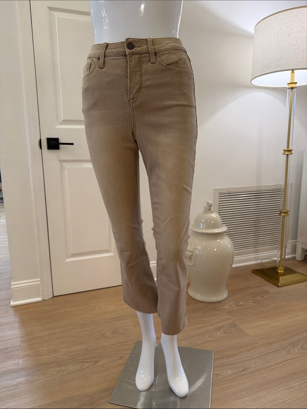 Women's Slim Crop Flare Jeans in Tan